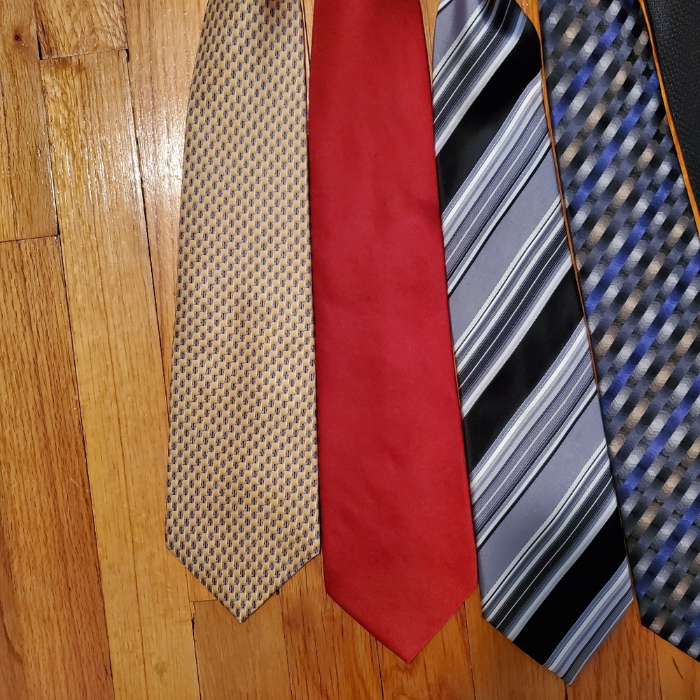 Men's Ties Set Of 6 Assorted - Picture 4 of 6